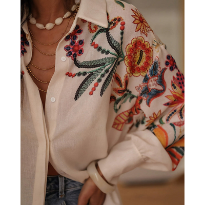 Milava™ | Bluse mit Blumenstickerei