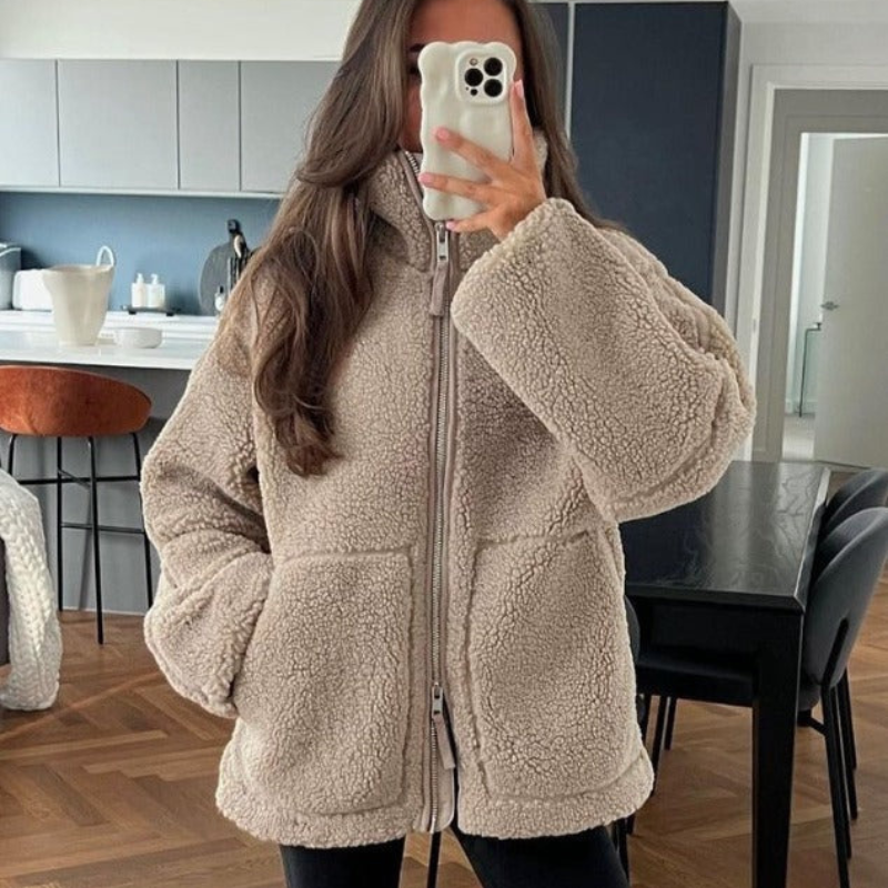 Milava™ | Weiche Teddyjacke