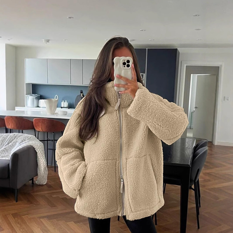 Milava™ | Weiche Teddyjacke