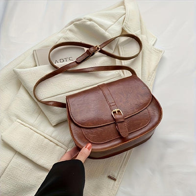 Evelyn™ | Klassischer Faux-Leder Sattel-Rucksack
