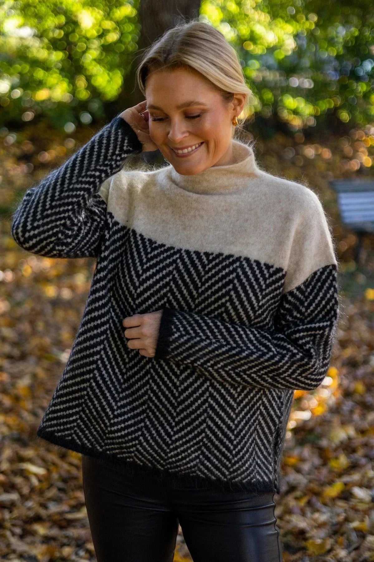 Adelie | Premium Rollkragenpullover aus feinem Strick